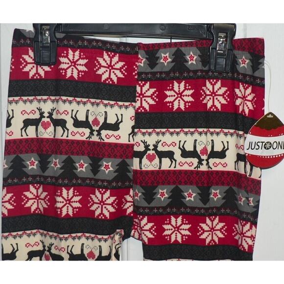 Just One Women's Fairisle Reindeer Printed Holiday Leggings Medium $35 - Picture 2 of 4